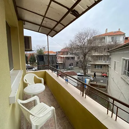 При Донка Pomorie